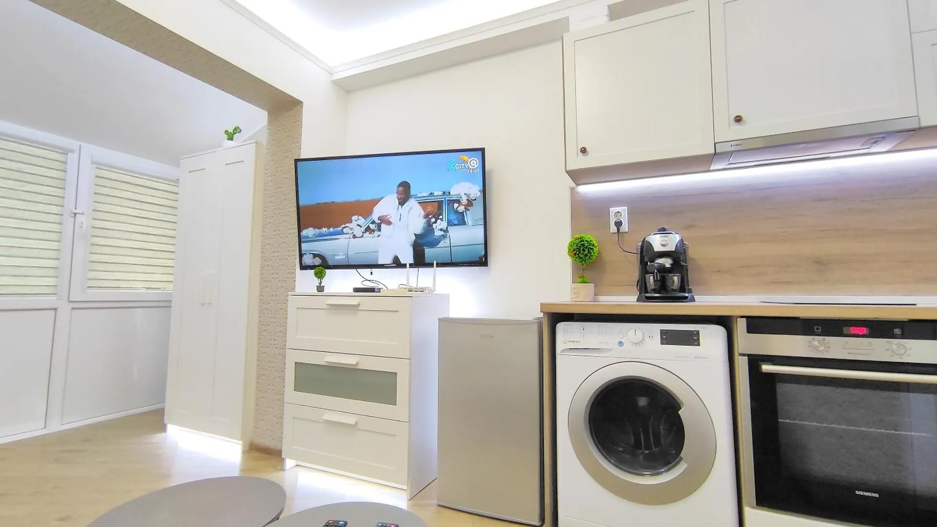 Apartment Ally'S Place Studio Varna